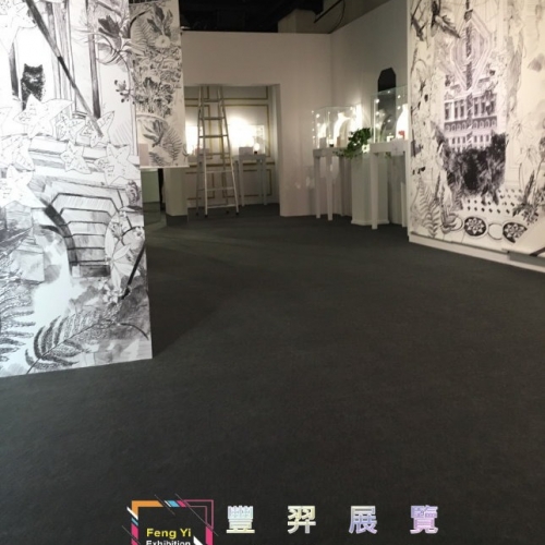 敦化南路二段精品店-威力絲揮桿草及淺灰地毯