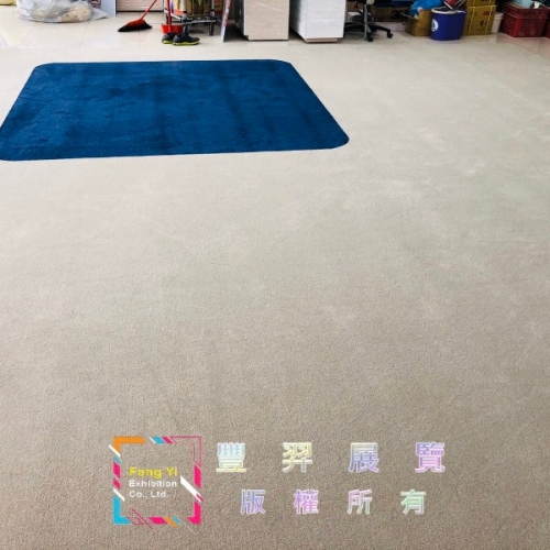 竹北汽車展示中心長毛地毯-摩登F1326灰色+602藍色...