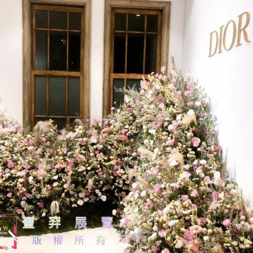 台北市和平東路大院子餐廳—精品展出～地毯完工照片分享~淡雅的配...