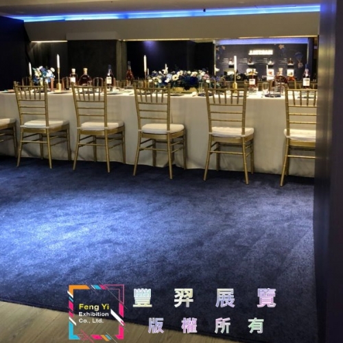 台北市仁愛路四段店面地毯完工照片分享(色號:摩登F895藍色長毛)...